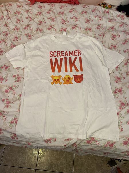 File:Screamerwikishirtunfolded.jpg