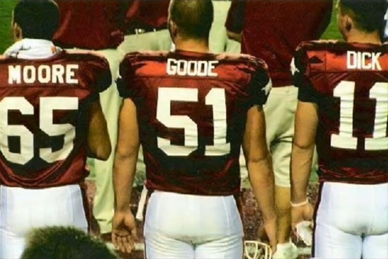 File:FootballPlayers.jpeg