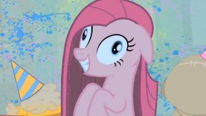 Psycho pinkie pie.jpg